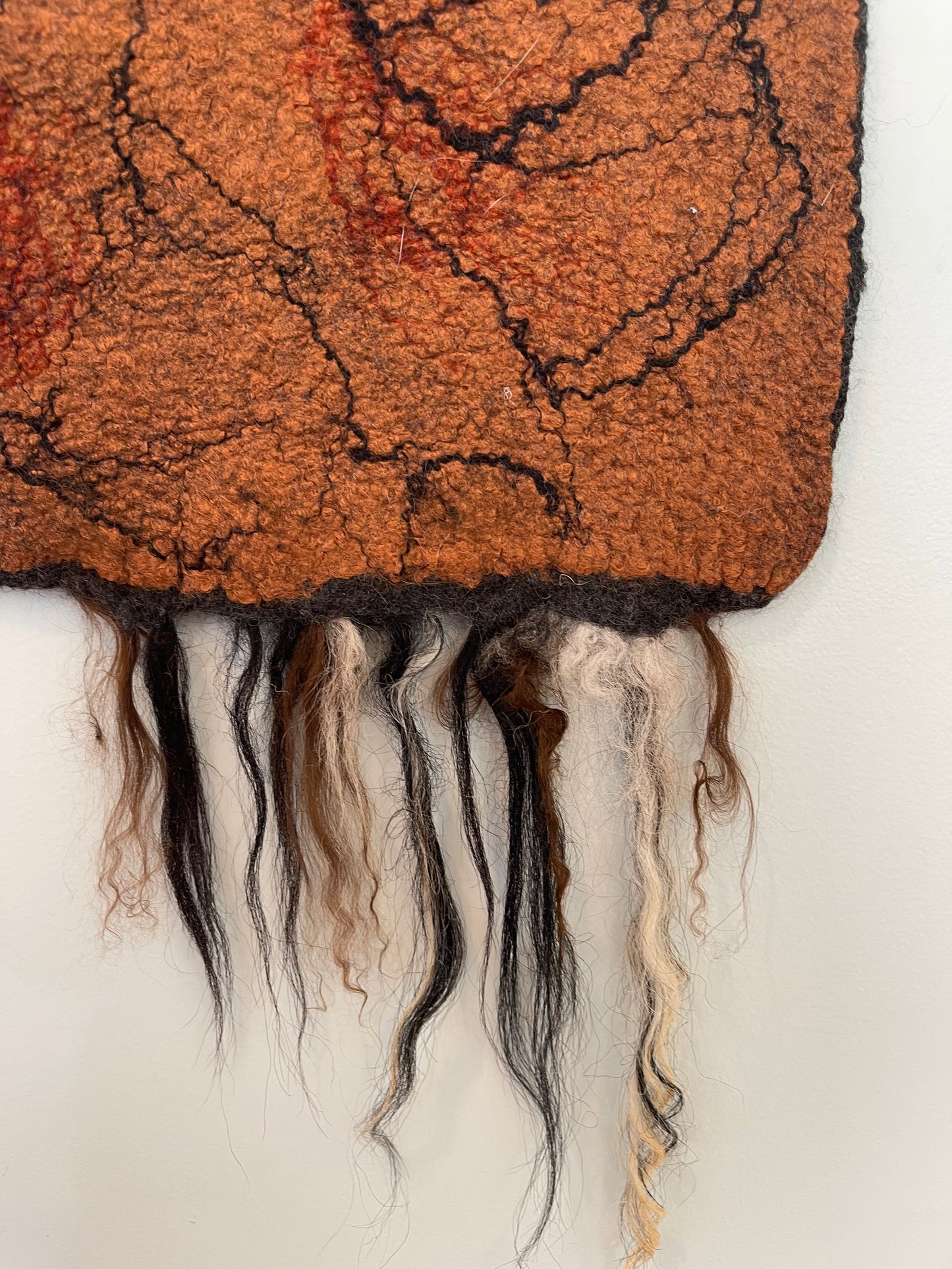 100% natural wool felted wall art hanging/home decor“ The Desert Rose ”. Size 25”/28”” .Natural merino wool and other natural fibers