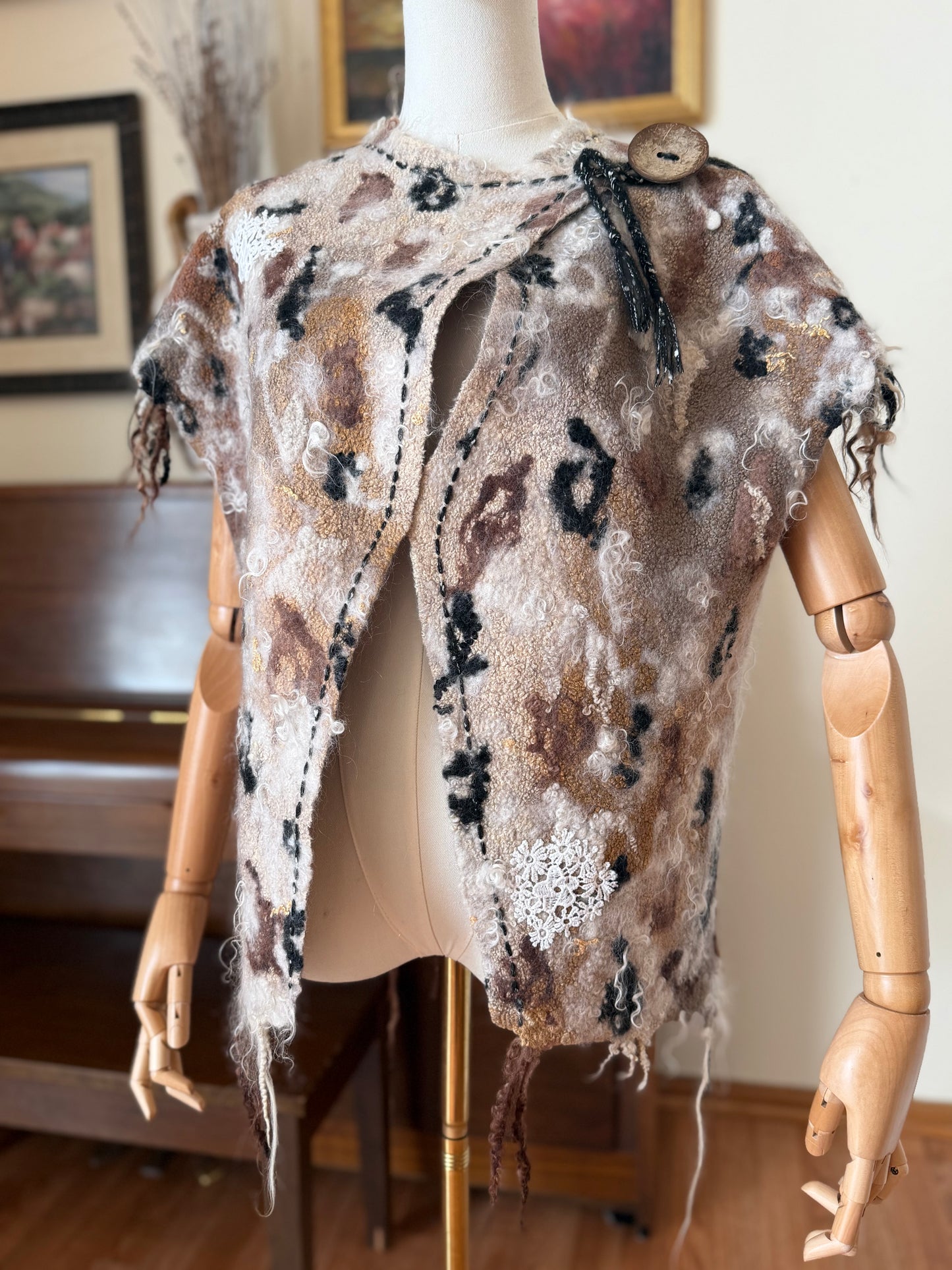 100%Natural Wool Silk Eco-Fashion Handmade Nuno Felted Eco Friendly Vest Top Tunic Blouse Waistcoat Sweater Sweatshirt . Good For One Size S-L