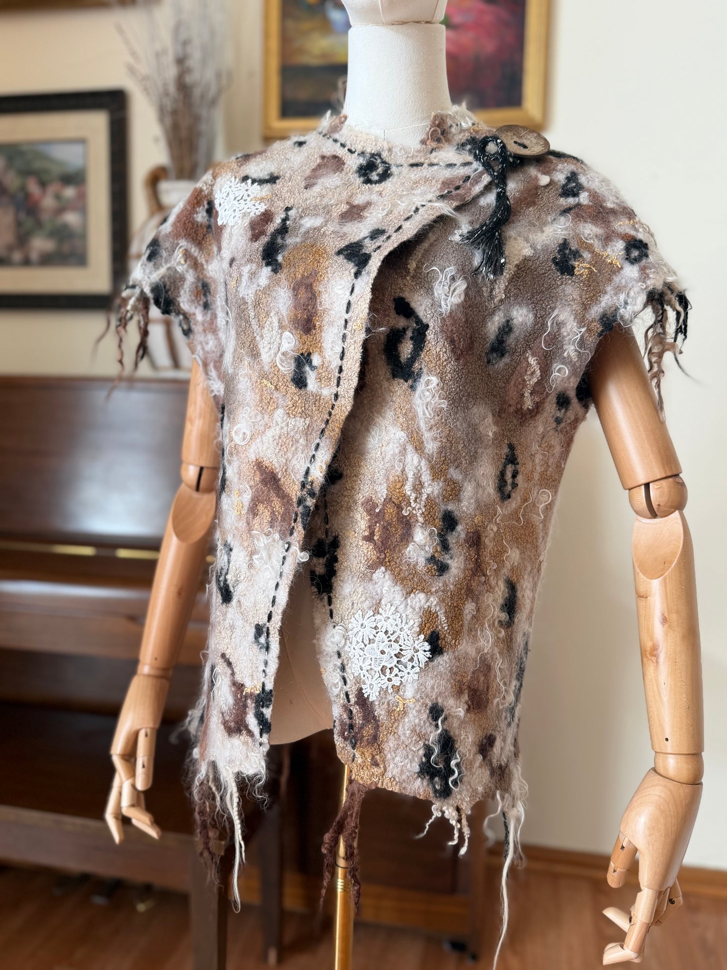 100%Natural Wool Silk Eco-Fashion Handmade Nuno Felted Eco Friendly Vest Top Tunic Blouse Waistcoat Sweater Sweatshirt . Good For One Size S-L