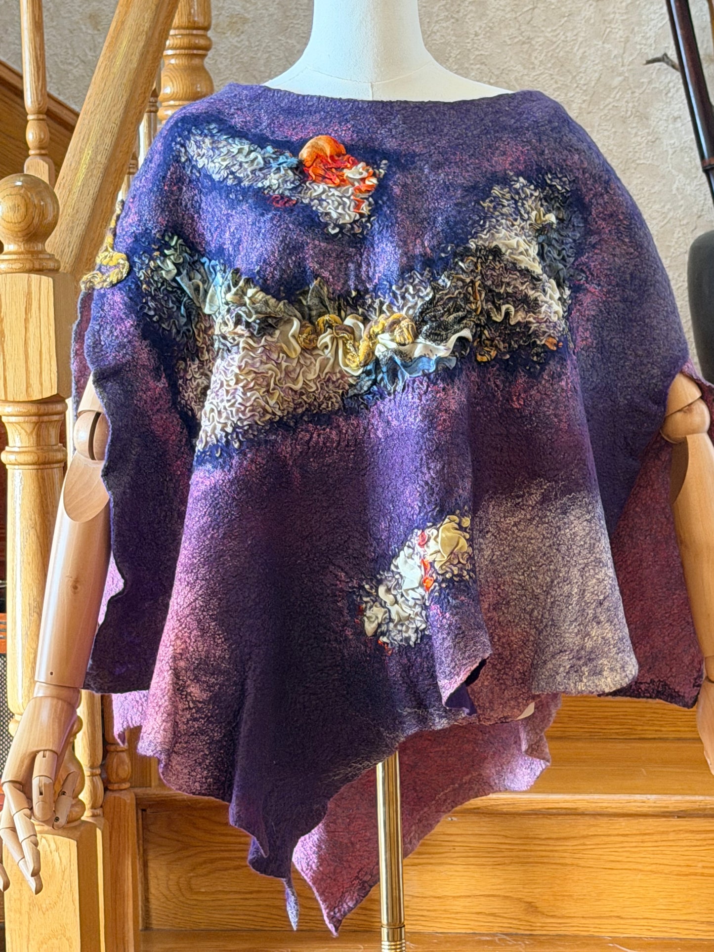 Merino wool and silk poncho top one size S-XL