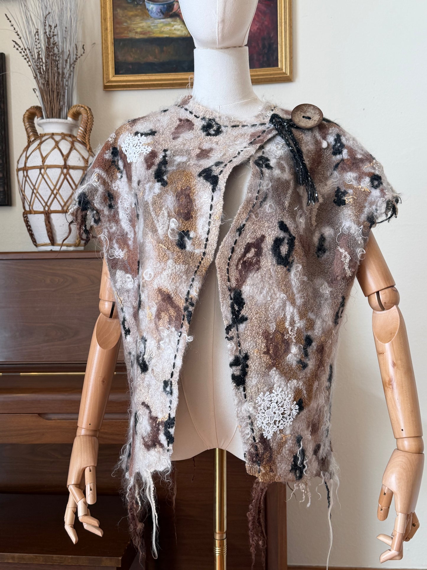 100%Natural Wool Silk Eco-Fashion Handmade Nuno Felted Eco Friendly Vest Top Tunic Blouse Waistcoat Sweater Sweatshirt . Good For One Size S-L