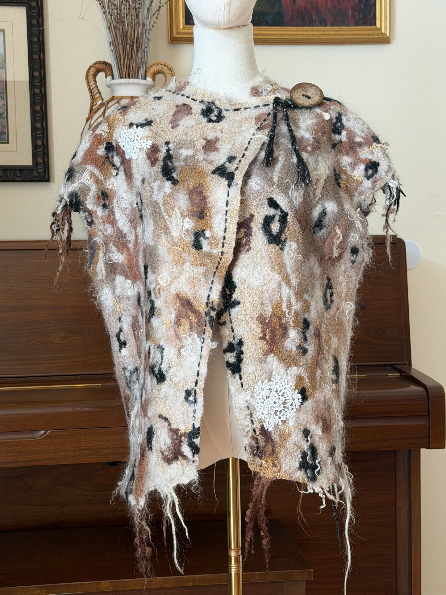 100%Natural Wool Silk Eco-Fashion Handmade Nuno Felted Eco Friendly Vest Top Tunic Blouse Waistcoat Sweater Sweatshirt . Good For One Size S-L